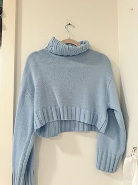 H&M Baby Blue Cropped Turtleneck Sweater